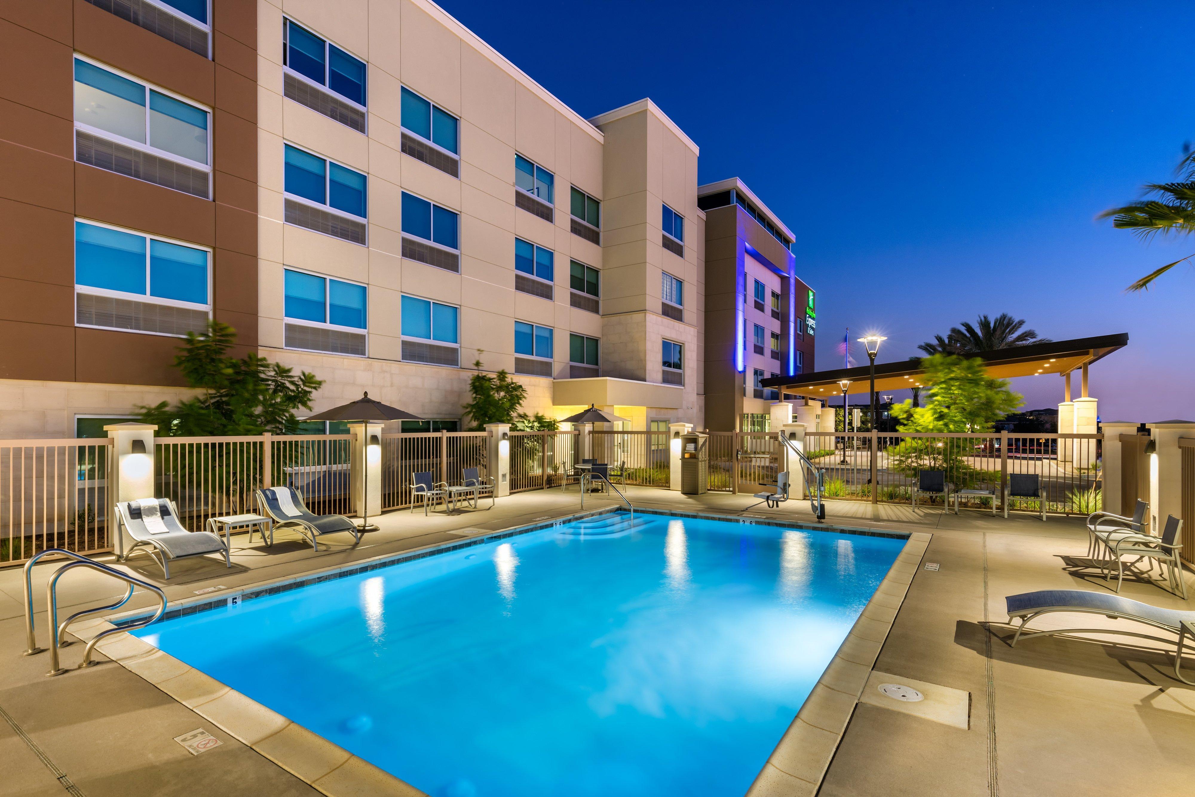 Holiday Inn Express & Suites - Moreno Valley - Riverside By Ihg Εξωτερικό φωτογραφία